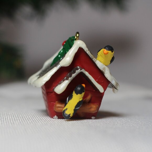 Hallmark Keepsake Ornament Miniatures "Welcome Friends" Lot of 3 - Picture 9 of 13